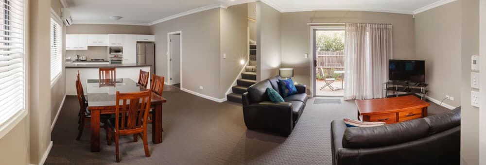 Hamilton on Everton, Broadmeadow, photo 5