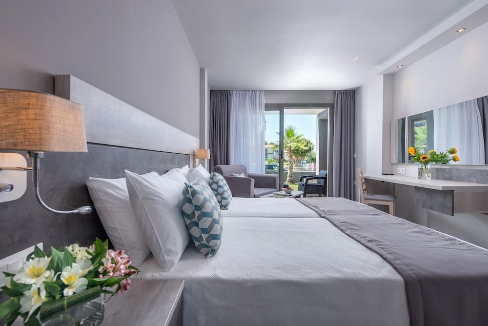 Dionysos Hotel & Suites, Kassandra, photo 4