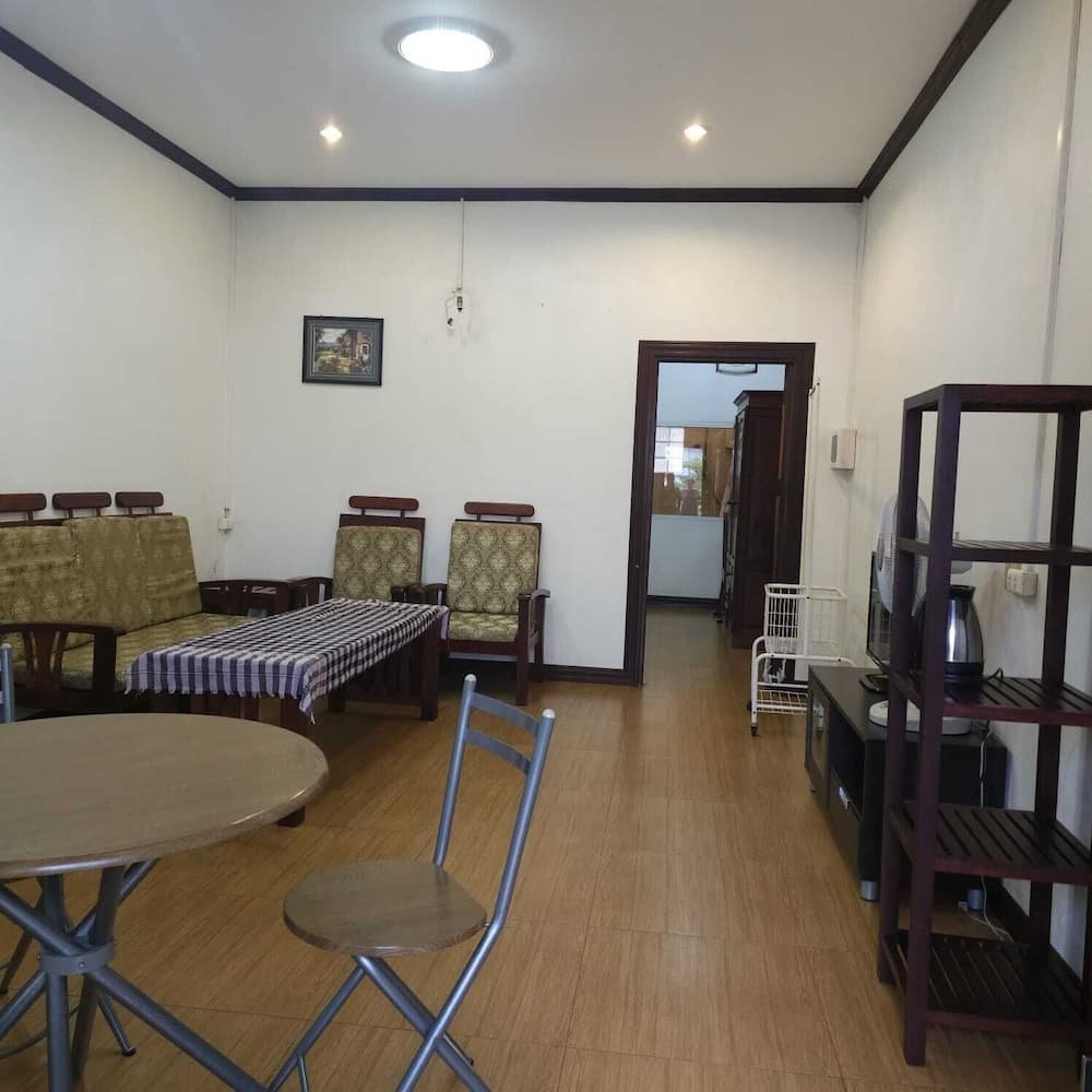 ALI XAYATHIT APARTMENT & HOTEL, Vientiane, photo 6