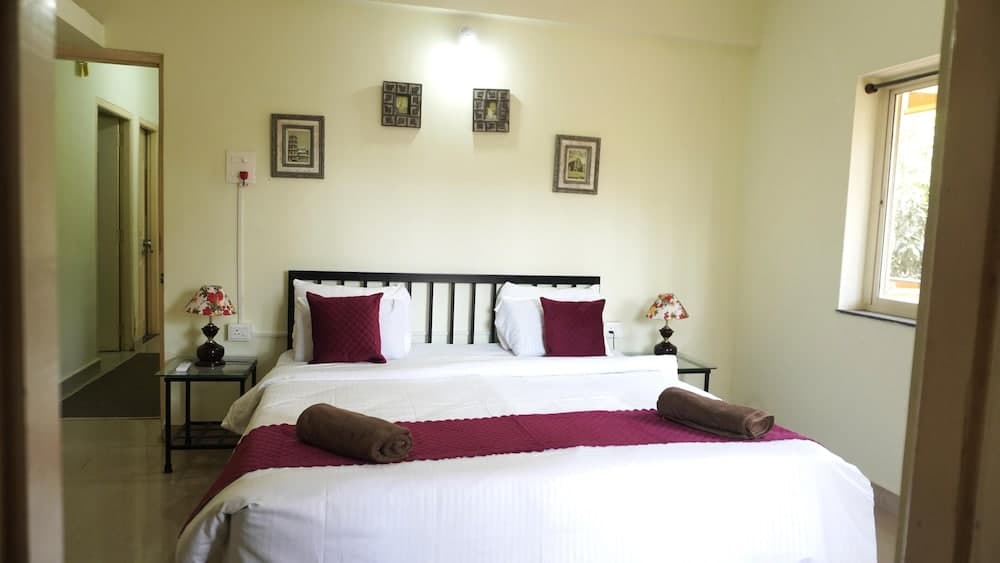 Four Seasons GuestHouse, Utorda, photo 3