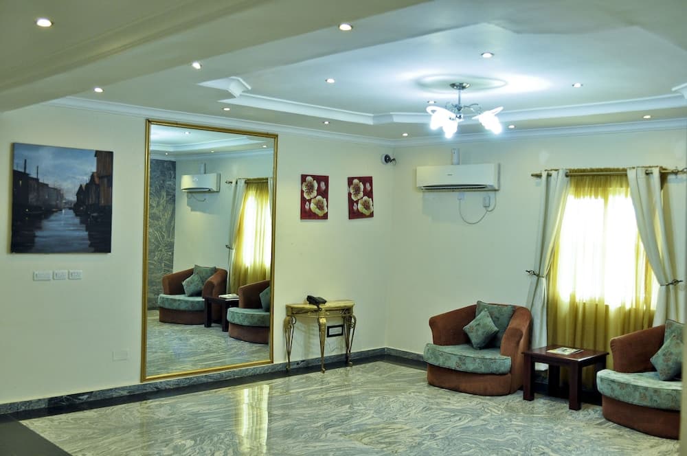 AES Luxury Apartments, Abuja, photo 4