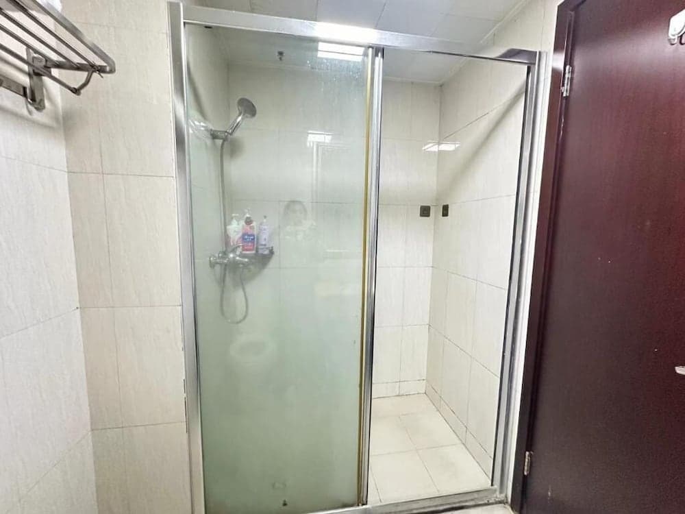 Bathroom at Guangzhou Phantom Oasis Apartments - Canton Fair Exhibition Center