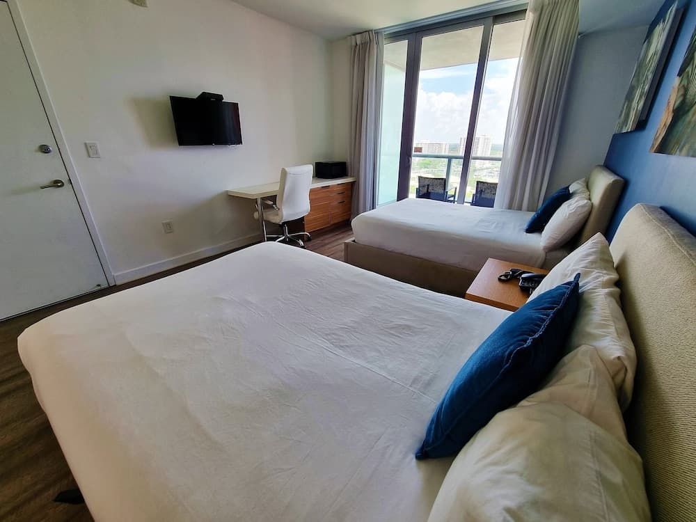 BW Luxury Suites, Hallandale Beach, photo 5