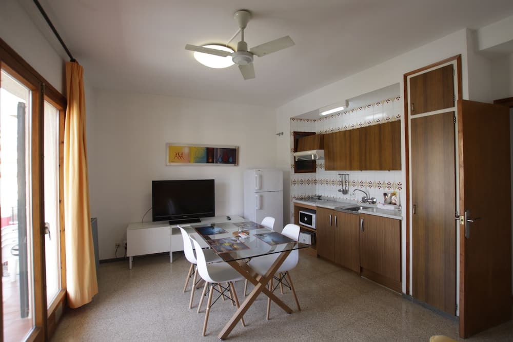 Apartamentos El Sol, Tossa de Mar, photo 4