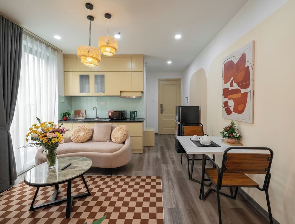 Luxe Paradise Residence 76 To Ngoc Van, Hanoi, photo 2