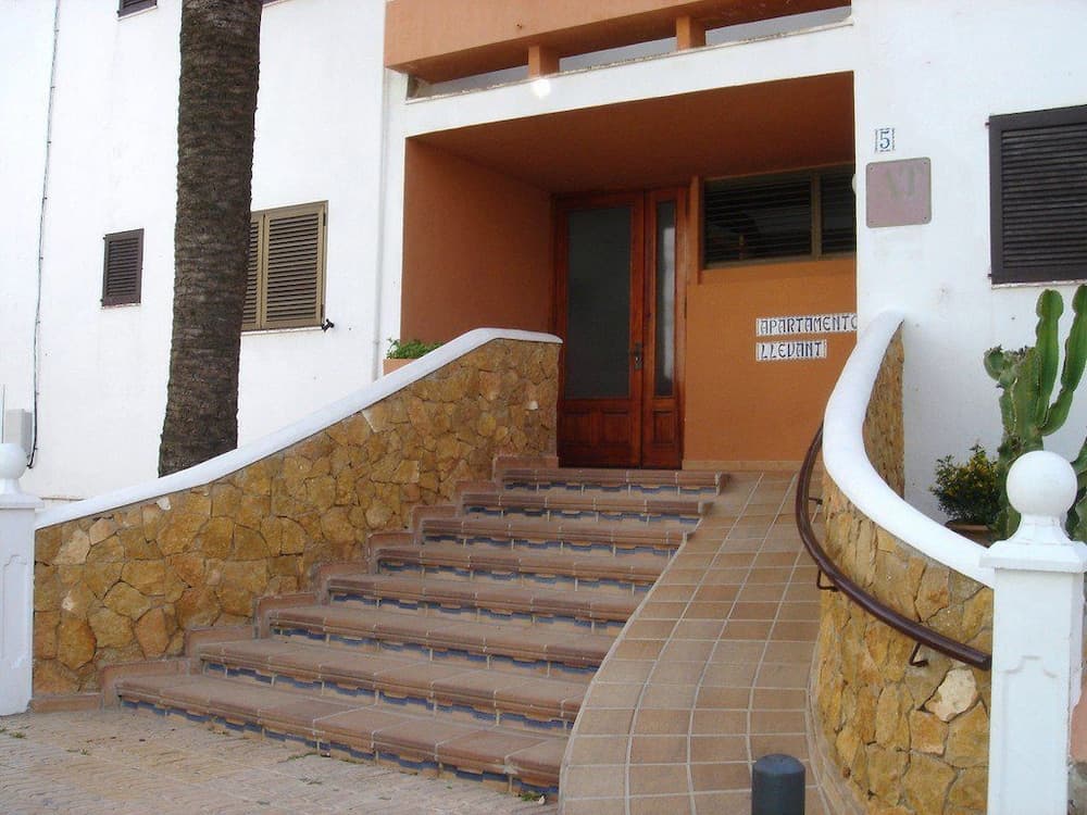 Apartamentos Llevant, Ibiza Town, photo 6