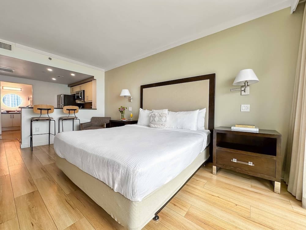 Miami Vacation Rentals - Coconut Grove, Miami, photo 6