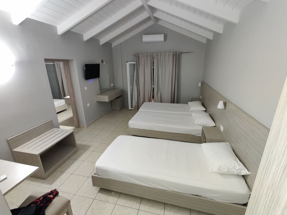Atlantis Hotel, Zakynthos, photo 2