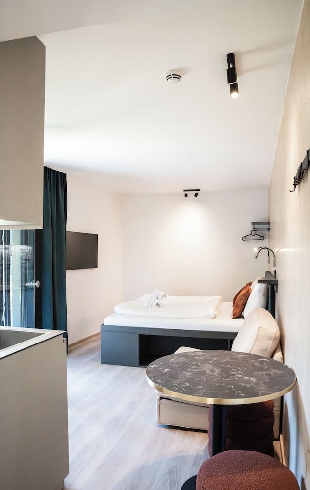 Blackhome Tivoli, Innsbruck, photo 3