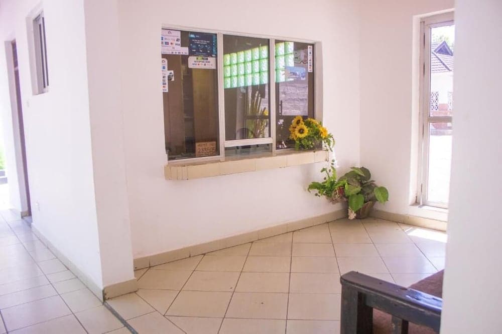 Manyatta Hotels and Apartments, Diani Beach
