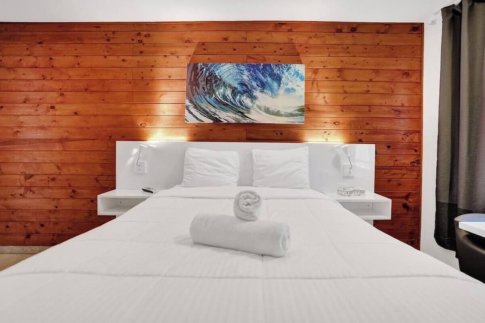 Waves by Stay Hospitality, Pompano Beach, photo 6