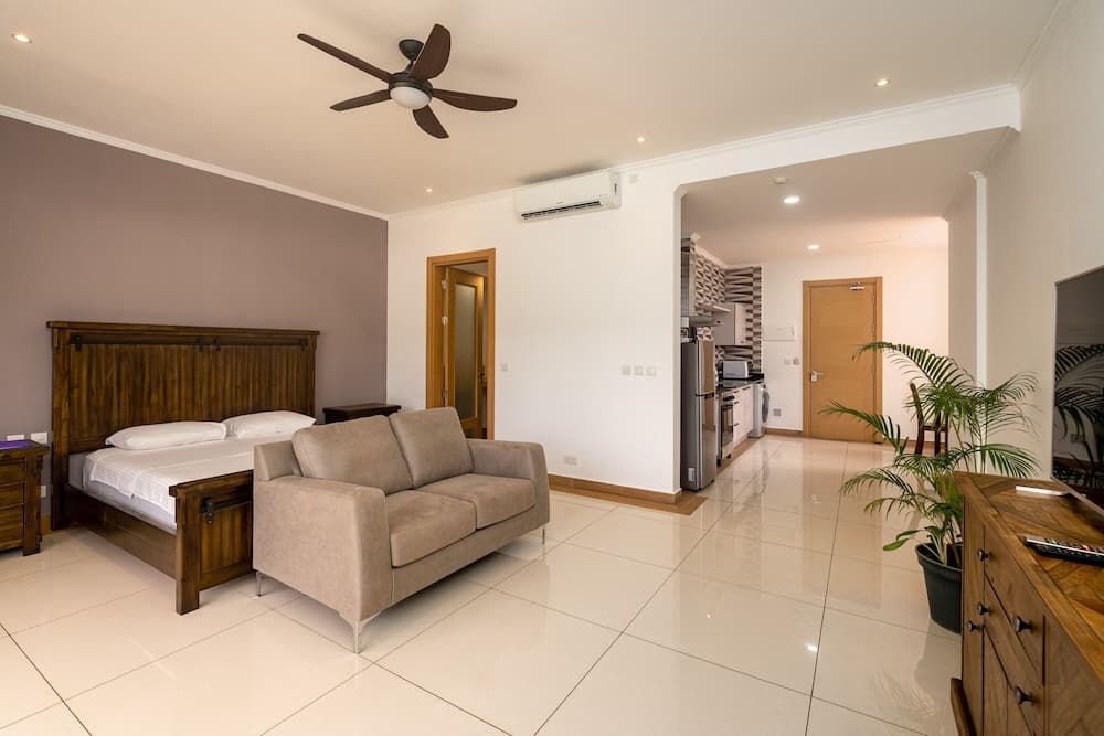 Royale Suites by Arc Royale Luxury Apts, Mahé Island, photo 3