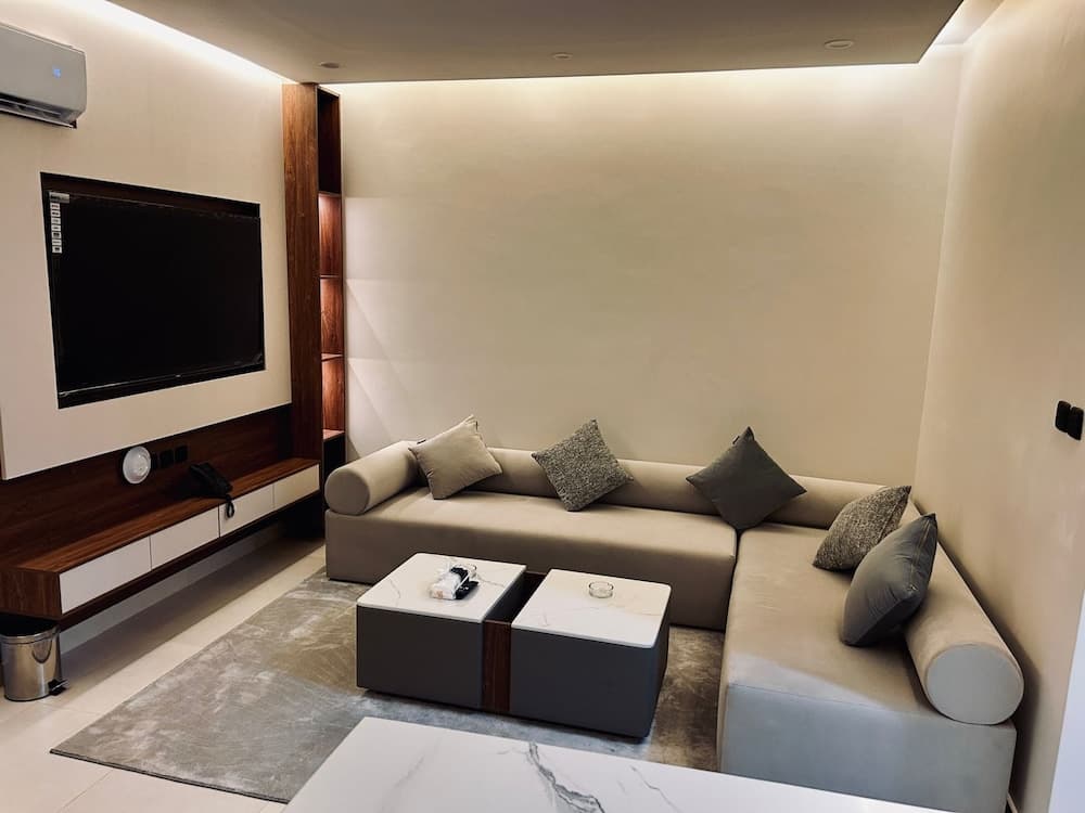 Aswar Plus for serviced apartments, Tabuk
