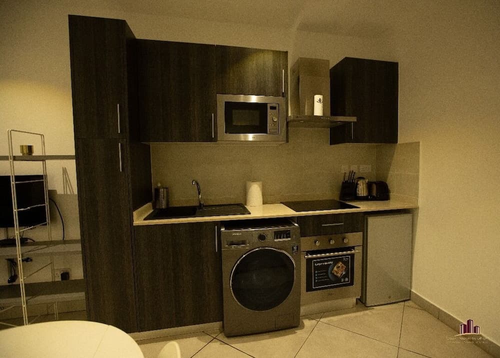 Embassy gardens luxury by Cozy, photo 2