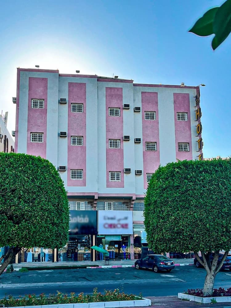 Alora Zone, Abha