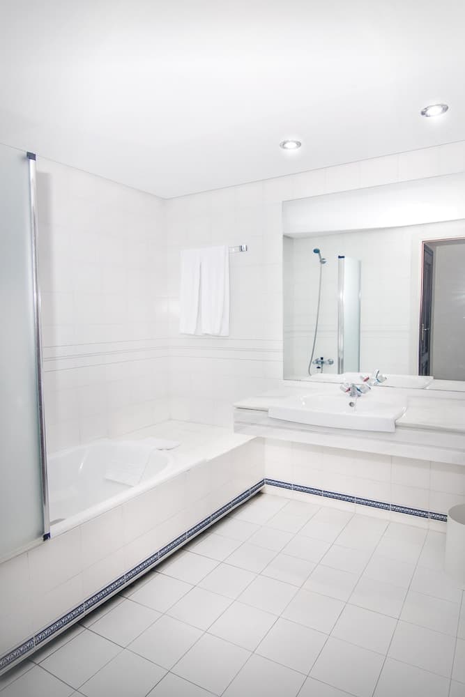 Park Plaza Suites Apartamentos, Marbella, photo 3
