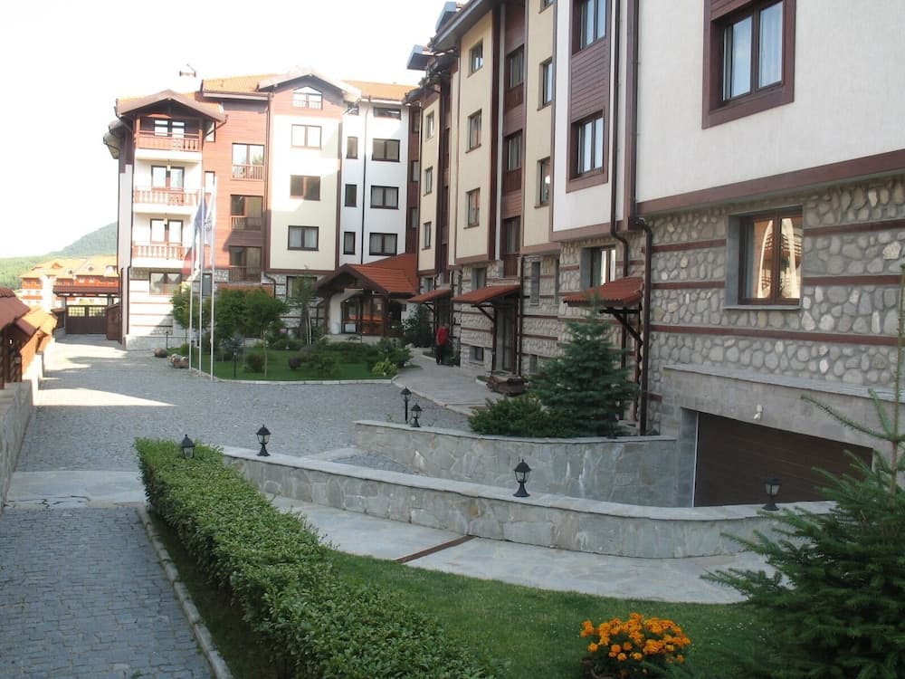 Winslow Highland, Bansko