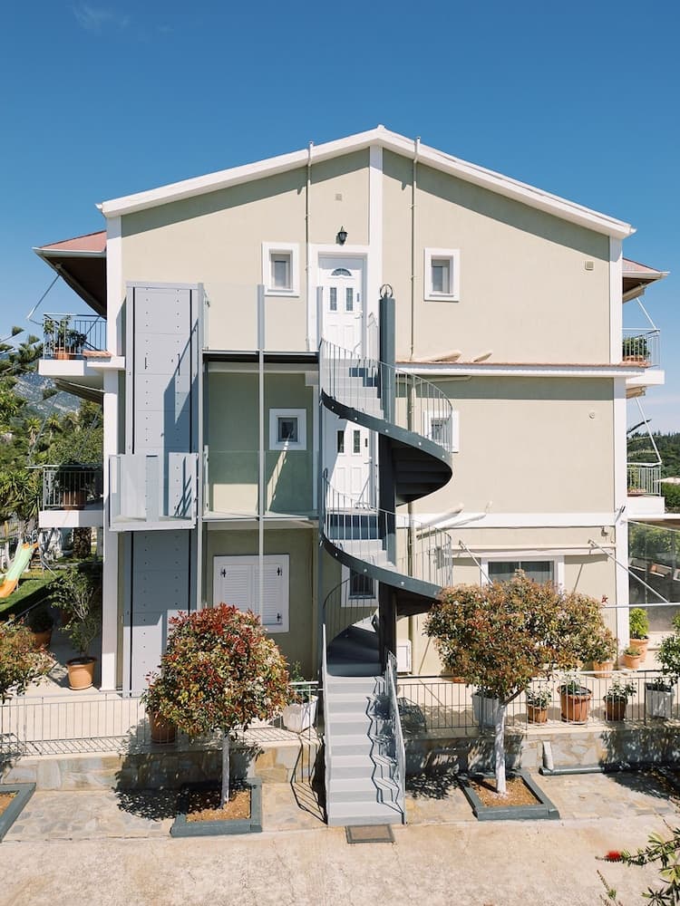 Siora Maria Studios, Kefalonia