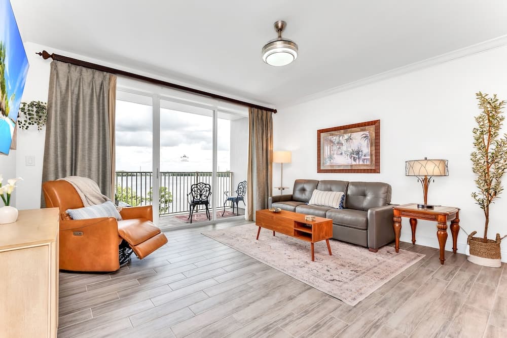 Lakefront Resort in Heart of Orlando Attractions - Tu Casa Vacations, Orlando, photo 6