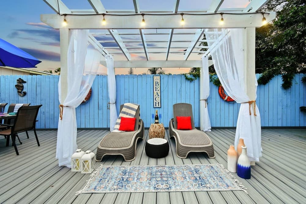 Home w/ Guest Suite Pool Near PGA & Beach, Palm Beach Gardens, photo 4