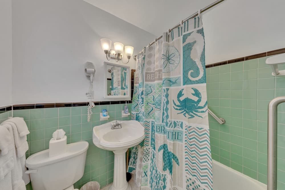 Bahama Beach Club Pompano, Pompano Beach, photo 4