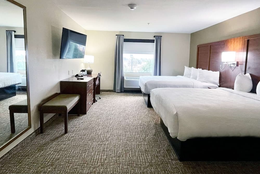 Hawthorn Extended Stay by Wyndham College Station South, College Station, photo 6