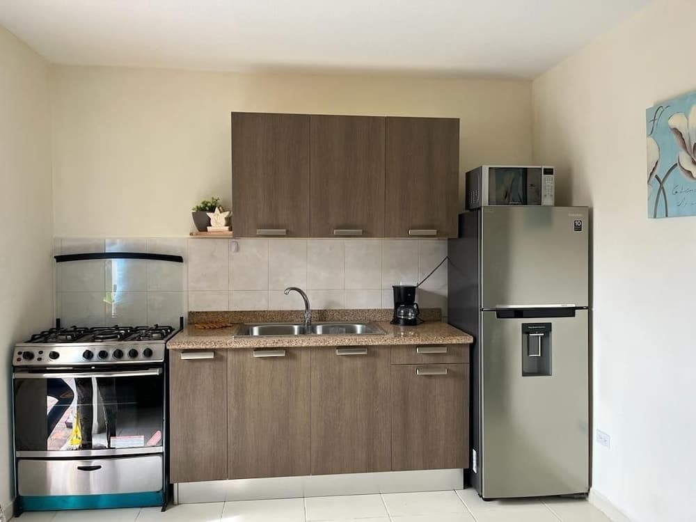 Hacienda Apartments near the beach, Oranjestad
