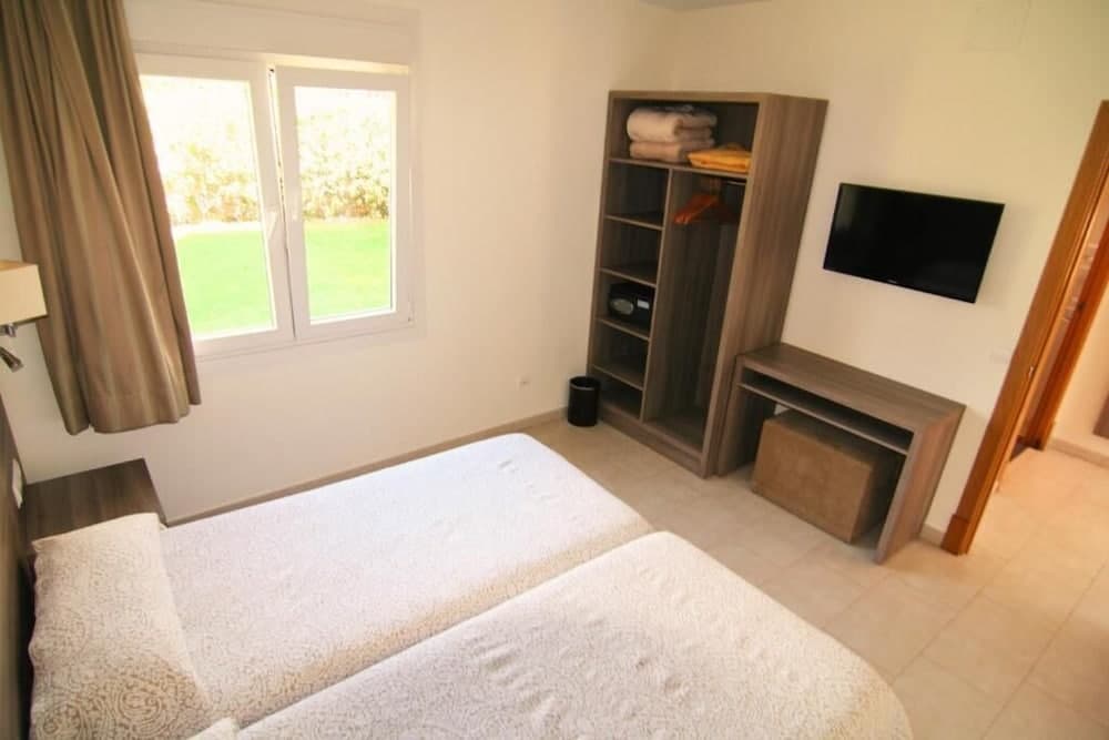 Cabot Tres Torres Apartamentos, Palma de Mallorca, photo 6