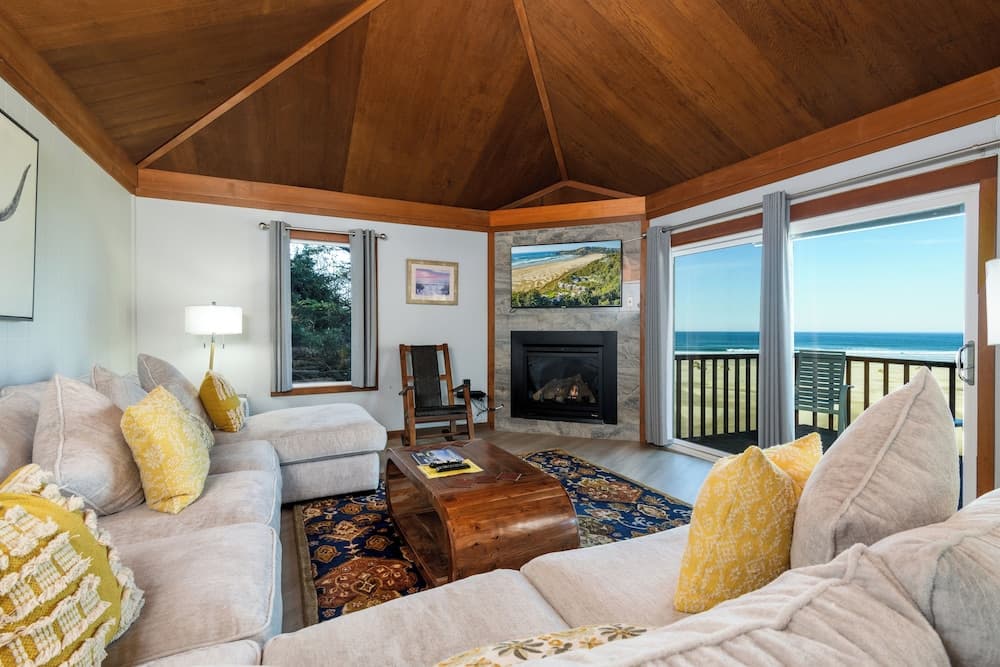 Little Creek Cove Beachfront Resort, photo 3