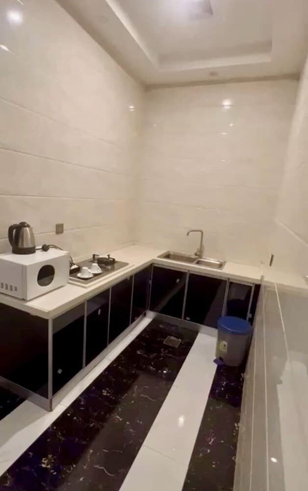Aral Al-Sahrawiyyah Hotel Apartment, Tabuk, photo 6