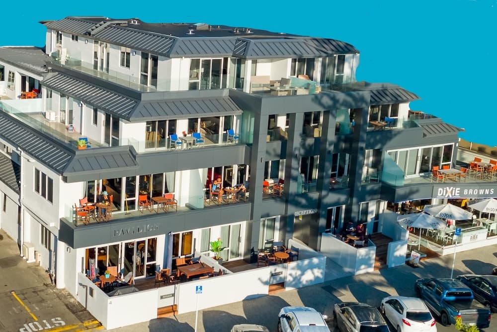 The Pavilions Beachfront Apartments, Tauranga