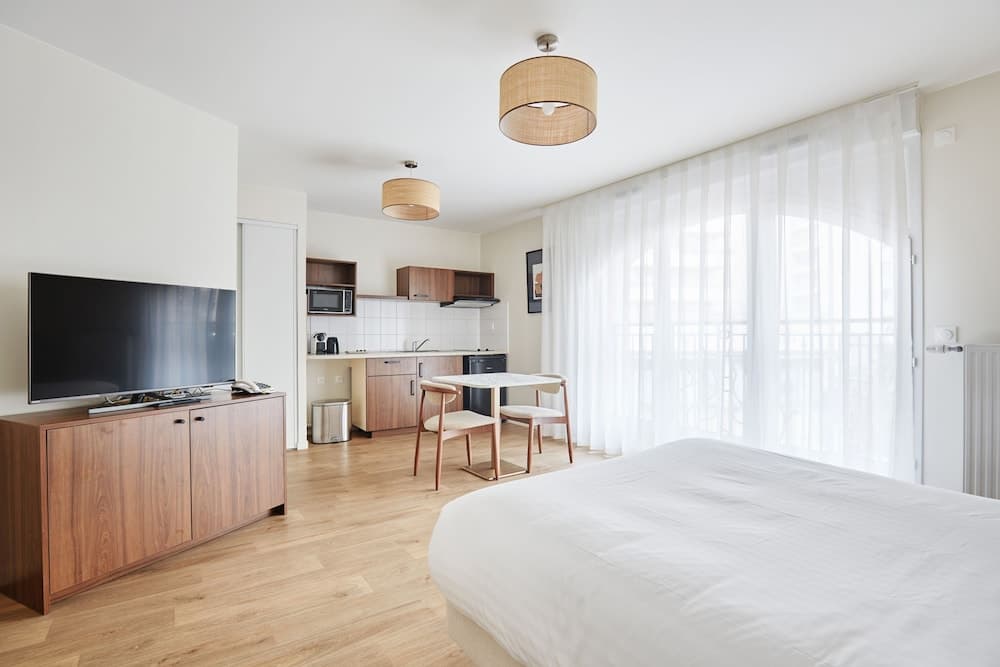ApartHotel Paris Levallois Maurice Ravel, Levallois-Perret