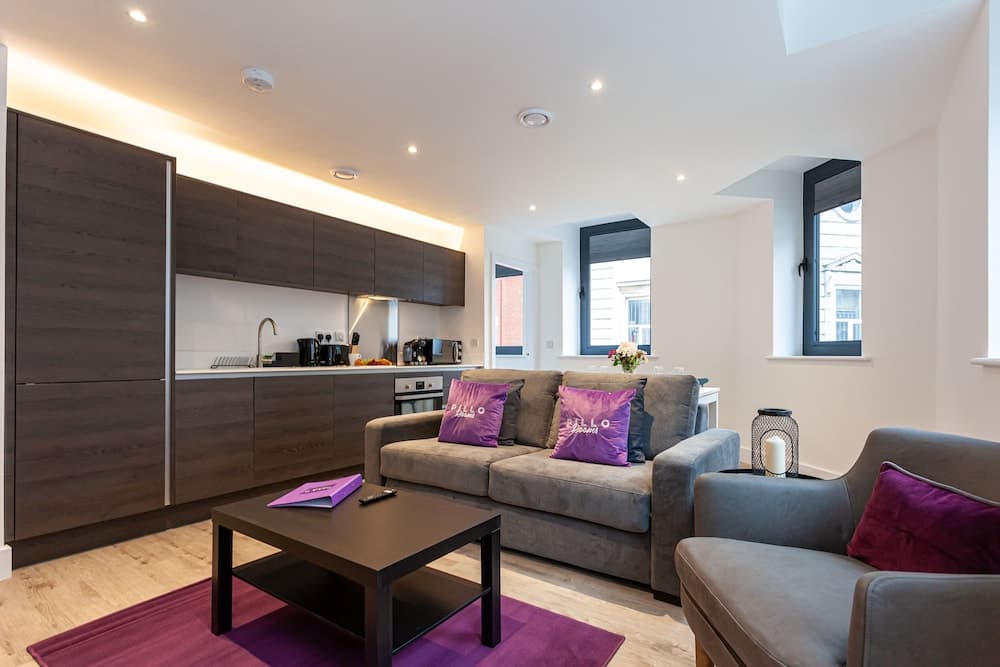 Pillo Rooms Apartments - Manchester, Salford, photo 5