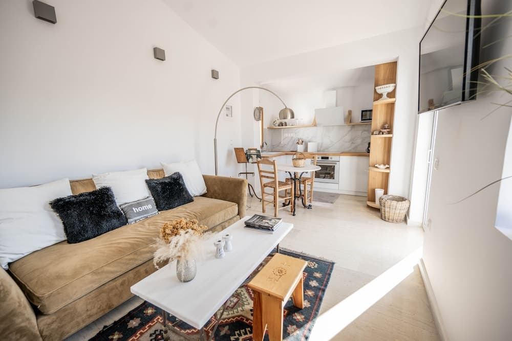 Agrambeli Apartments at Heraion Lagoon, Loutraki, photo 2