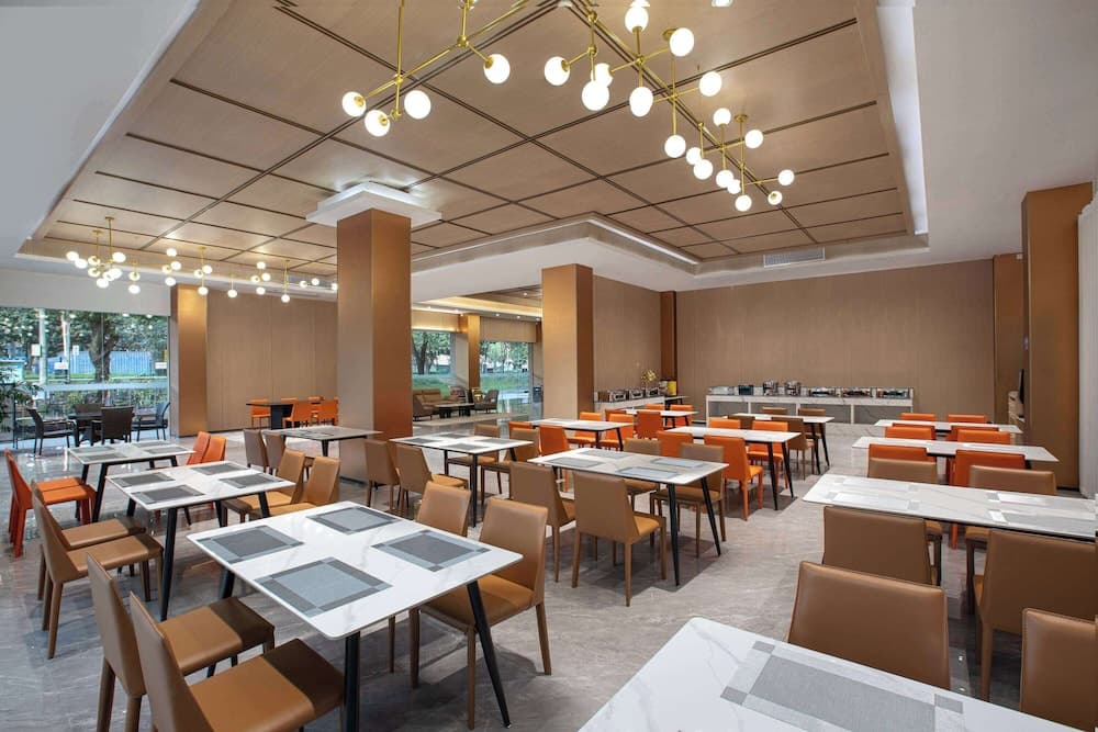 Hawthorn By Wyndham Guangzhou Baiyun Airport, photo 4