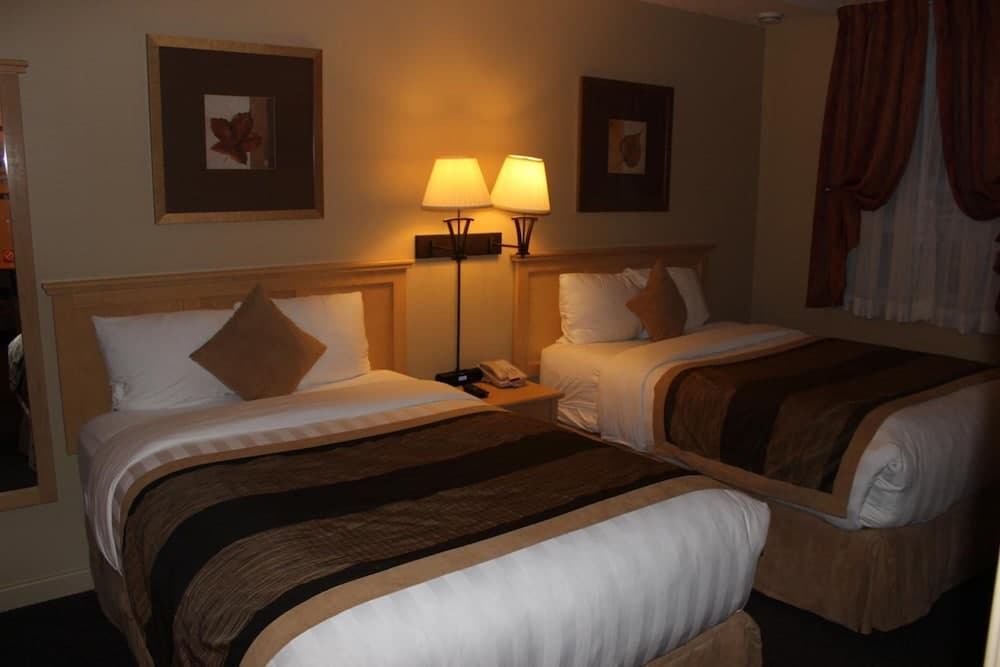 Clearwater Suite Hotel, Fort McMurray, photo 2