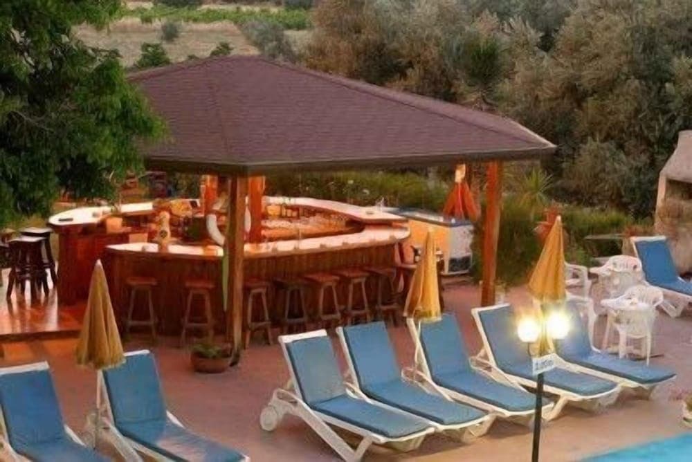 AlkioNest Hotel Apartments, Polis, photo 3