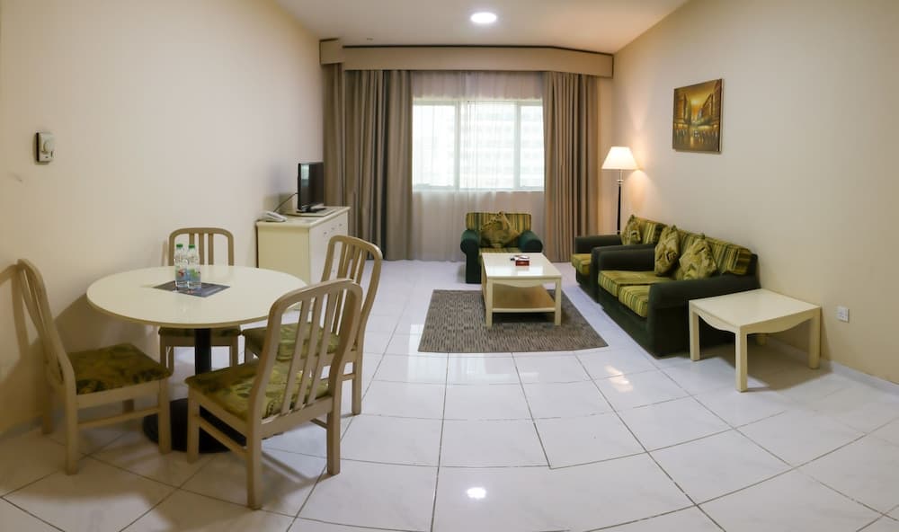 WESCOTT PEARL HOTEL APARTMENTS, photo 2