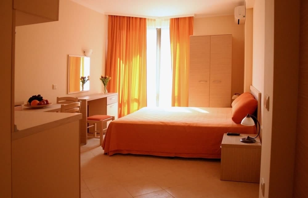Aparthotel Royal Sun, Sunny Beach, photo 2