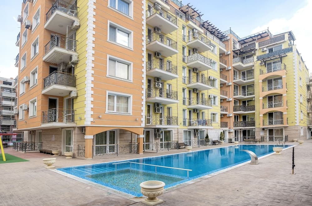 Mon Tour apartments, Sunny Beach