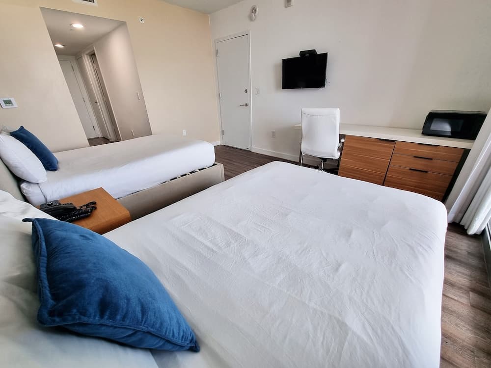 BW Luxury Suites, Hallandale Beach, photo 6