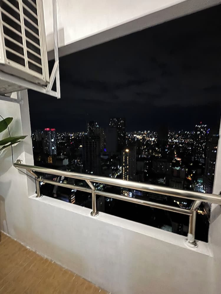 Carnivale Inn Staycations, Manila, photo 5
