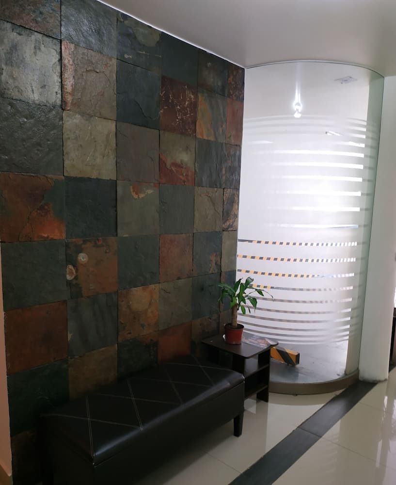 Grupo Kings Suites Alfredo de Musset, Mexico City, photo 3