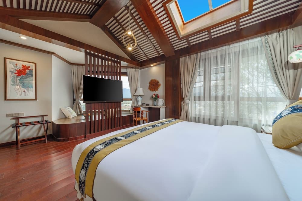 Cloudhaven Retreat (花开花落半山居), Lijiang, photo 2