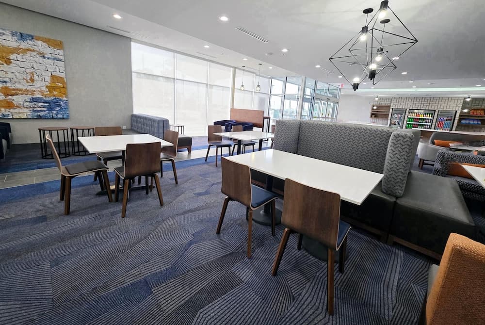 Hawthorn Extended Stay by Wyndham Eagle Pass, Eagle Pass, photo 2