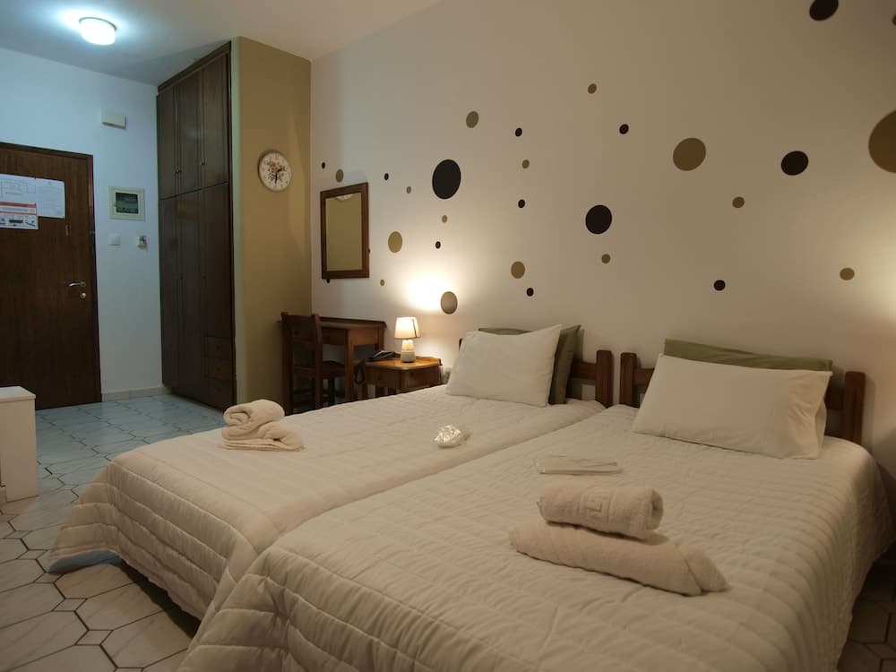 Kleopatra Traditional Hotel Apartments, West Mani, photo 6