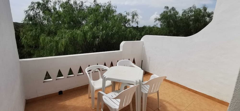 Vila Senhora da Rocha, Lagoa, photo 6