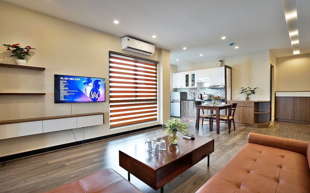 Luxe Paradise Residence Nhat Chieu, Hanoi