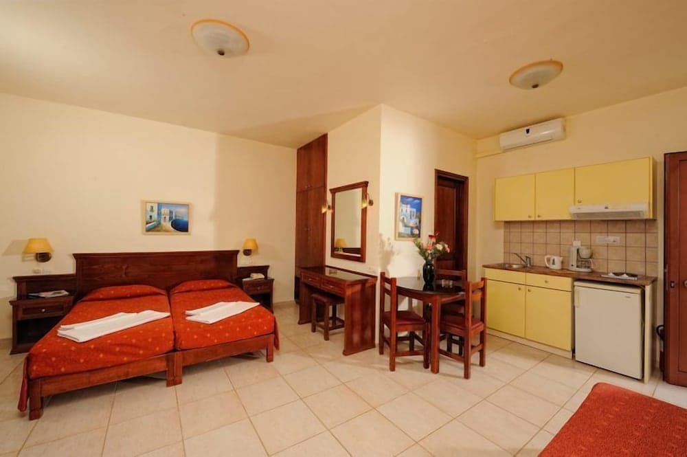 Maria Lambis Apartments, Hersonissos, photo 5