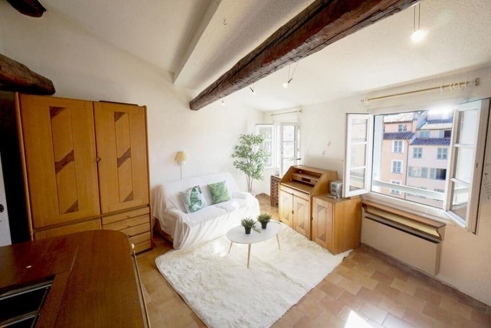 GregBnb - Le Lacordaire - Toulon Ouest, Toulon